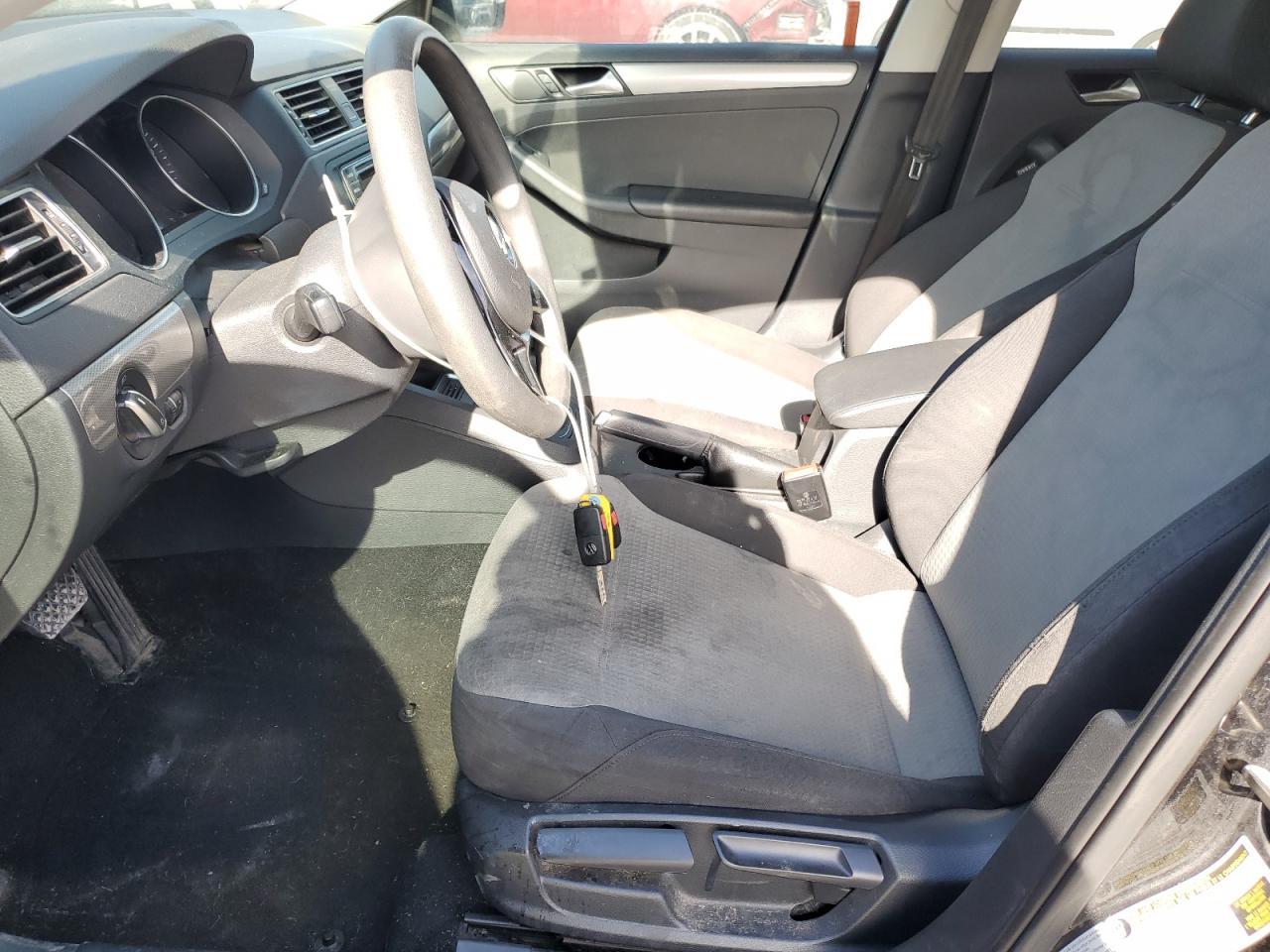 2017 VOLKSWAGEN JETTA S - Image 7