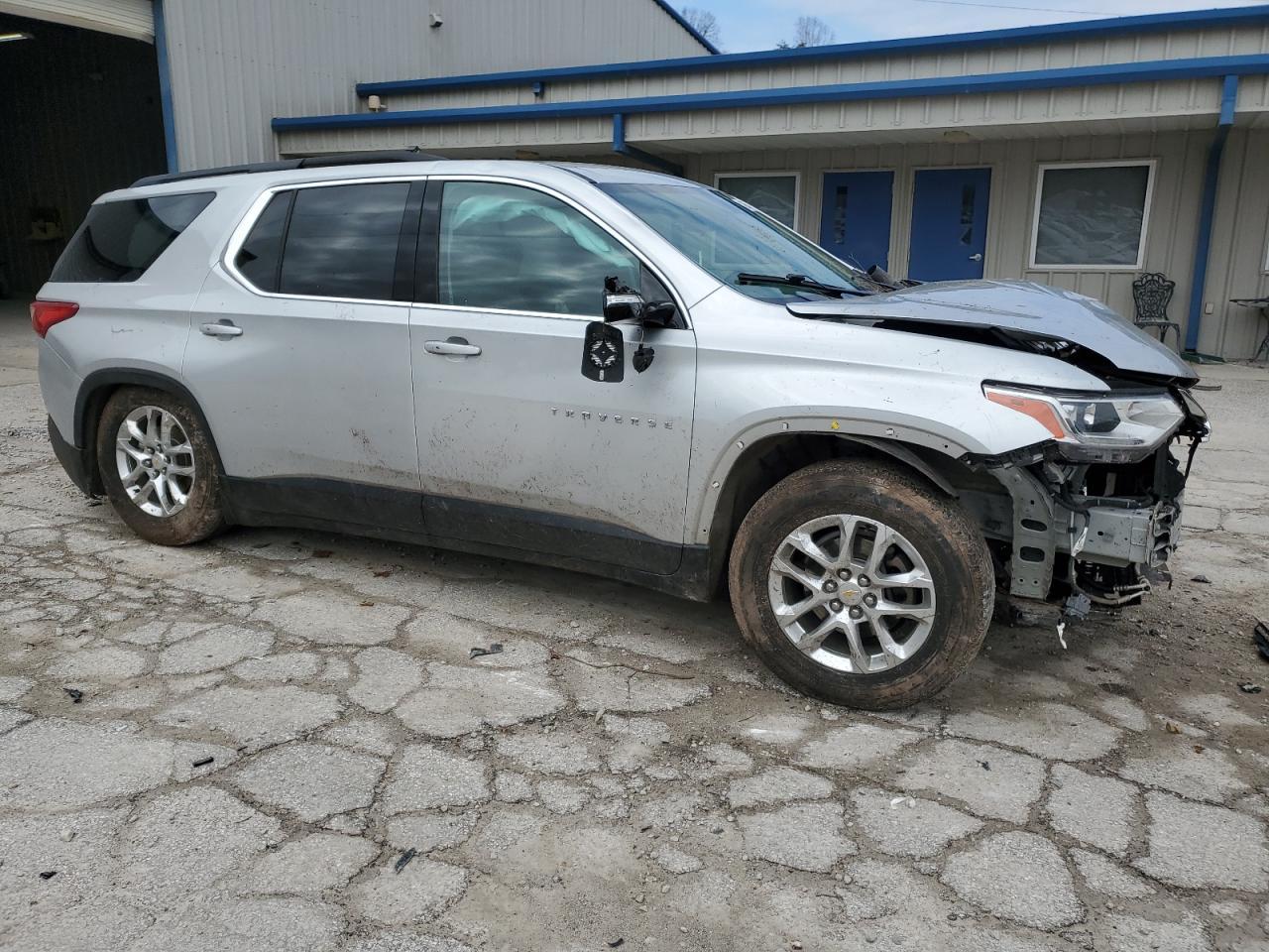 2020 CHEVROLET TRAVERSE L - Фото 4