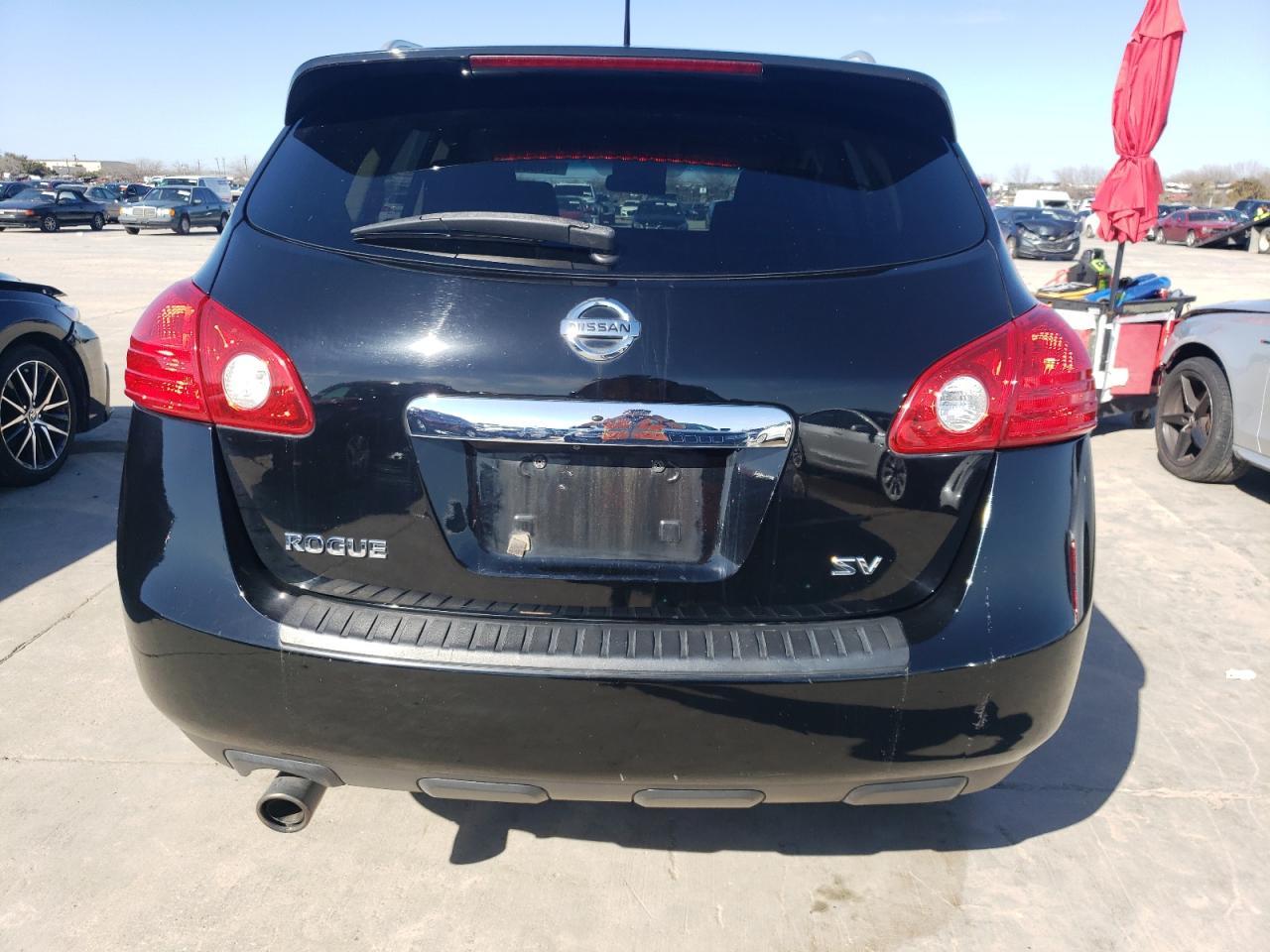 2013 NISSAN ROGUE S - Image 6
