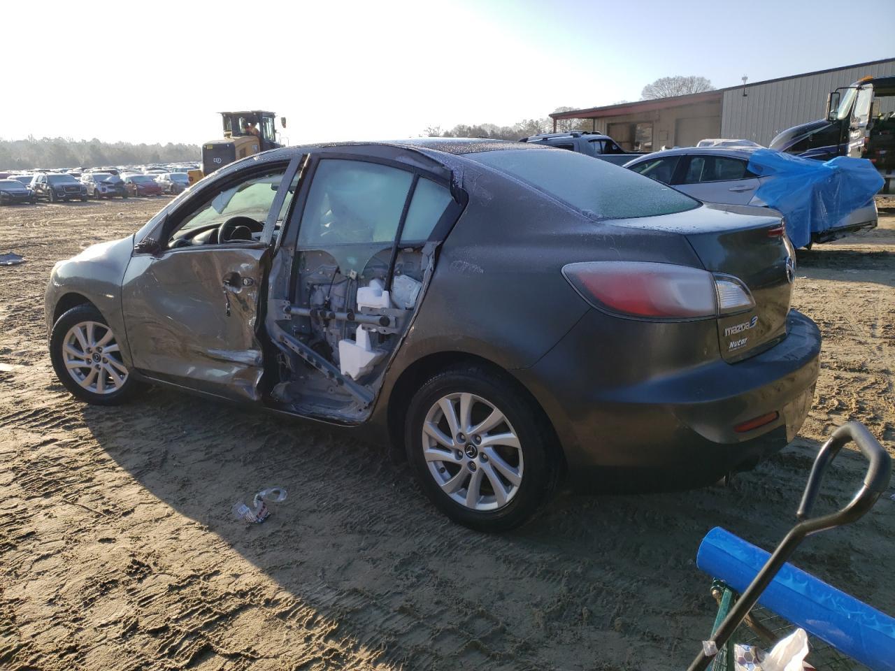 2013 MAZDA 3 I - Фото 2