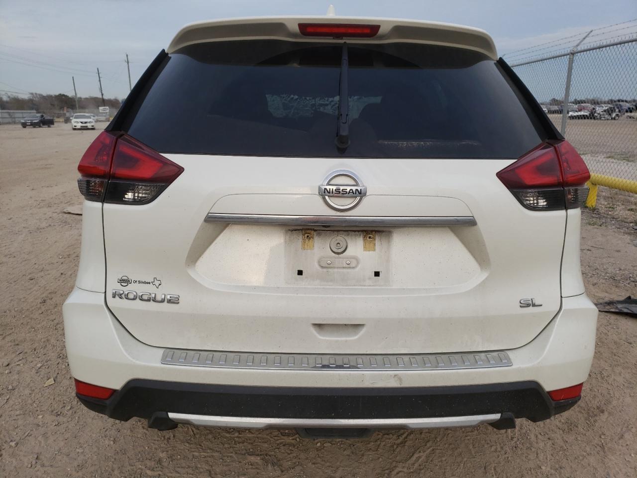 2018 NISSAN ROGUE S - Фото 6
