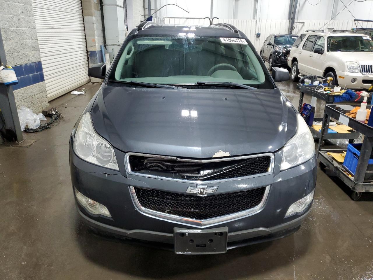 2012 CHEVROLET TRAVERSE L - Image 5