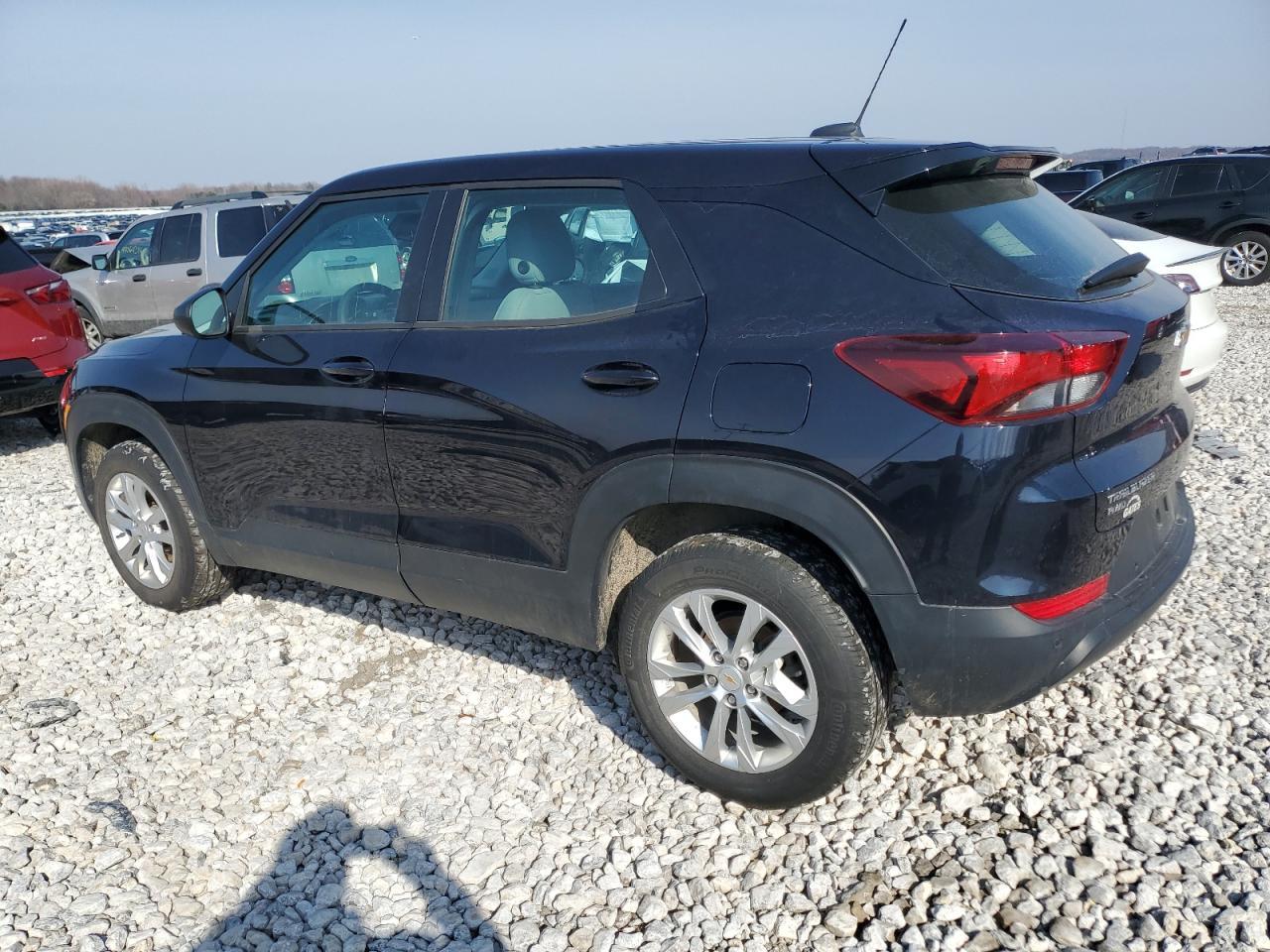 2021 CHEVROLET TRAILBLAZE - Image 2