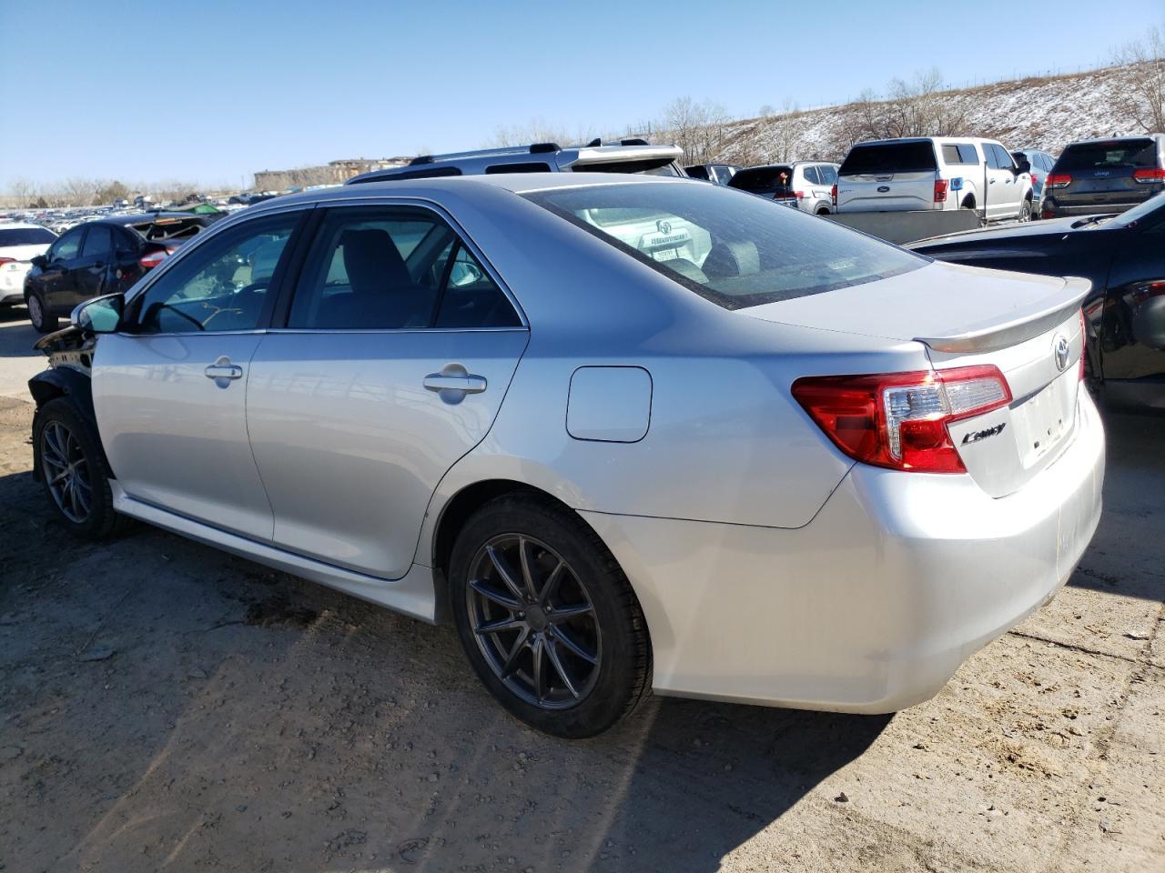 2013 TOYOTA CAMRY L - Image 2