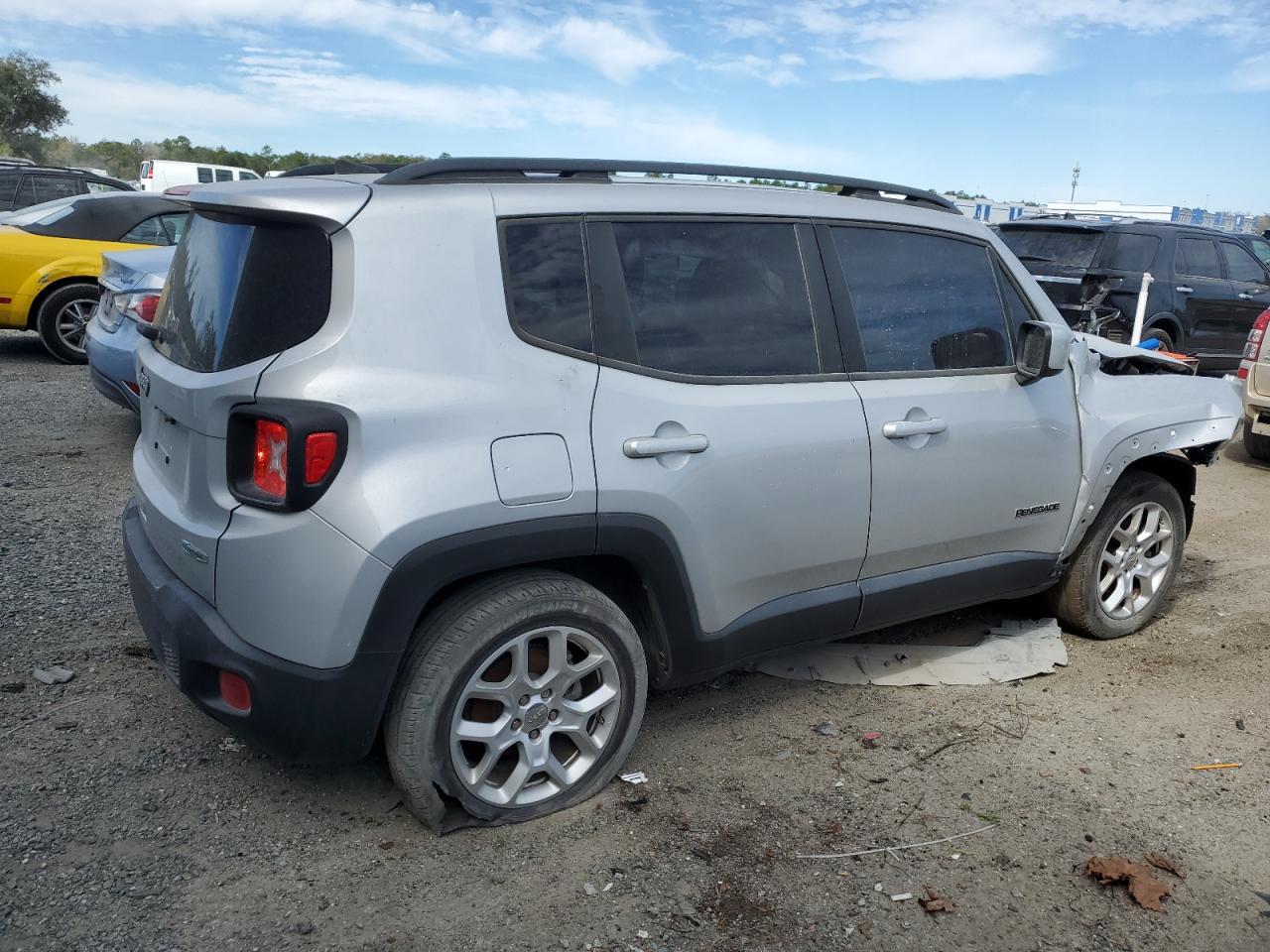 2018 JEEP RENEGADE L - Фото 3