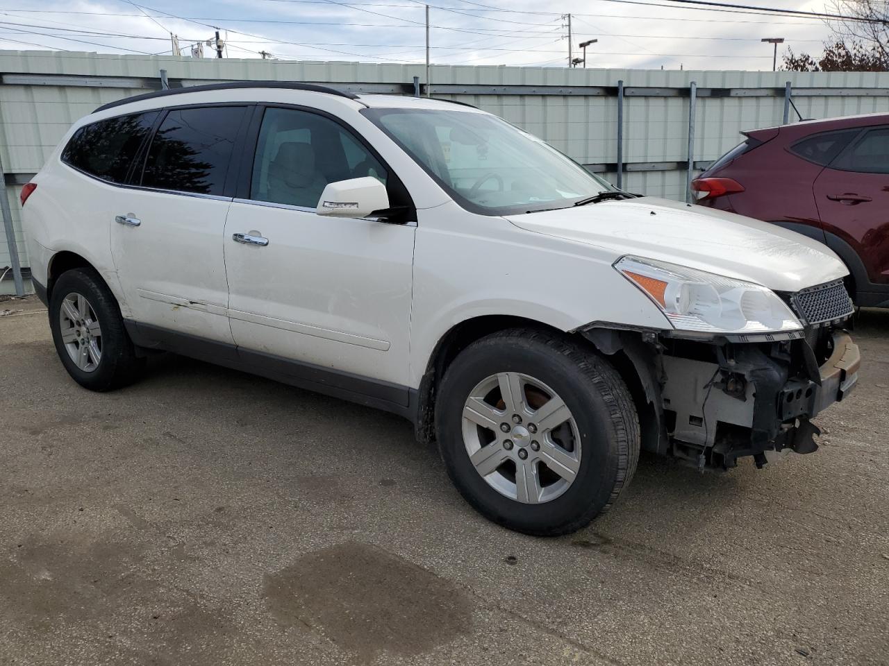 2012 CHEVROLET TRAVERSE L - Image 4