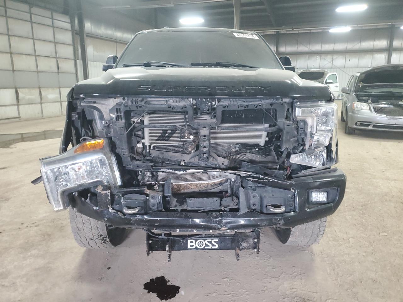 2017 FORD F250 SUPER - Image 5