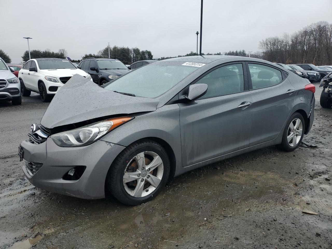 2013 HYUNDAI ELANTRA GL