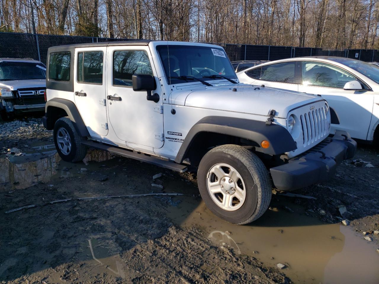 2017 JEEP WRANGLER U - Image 4