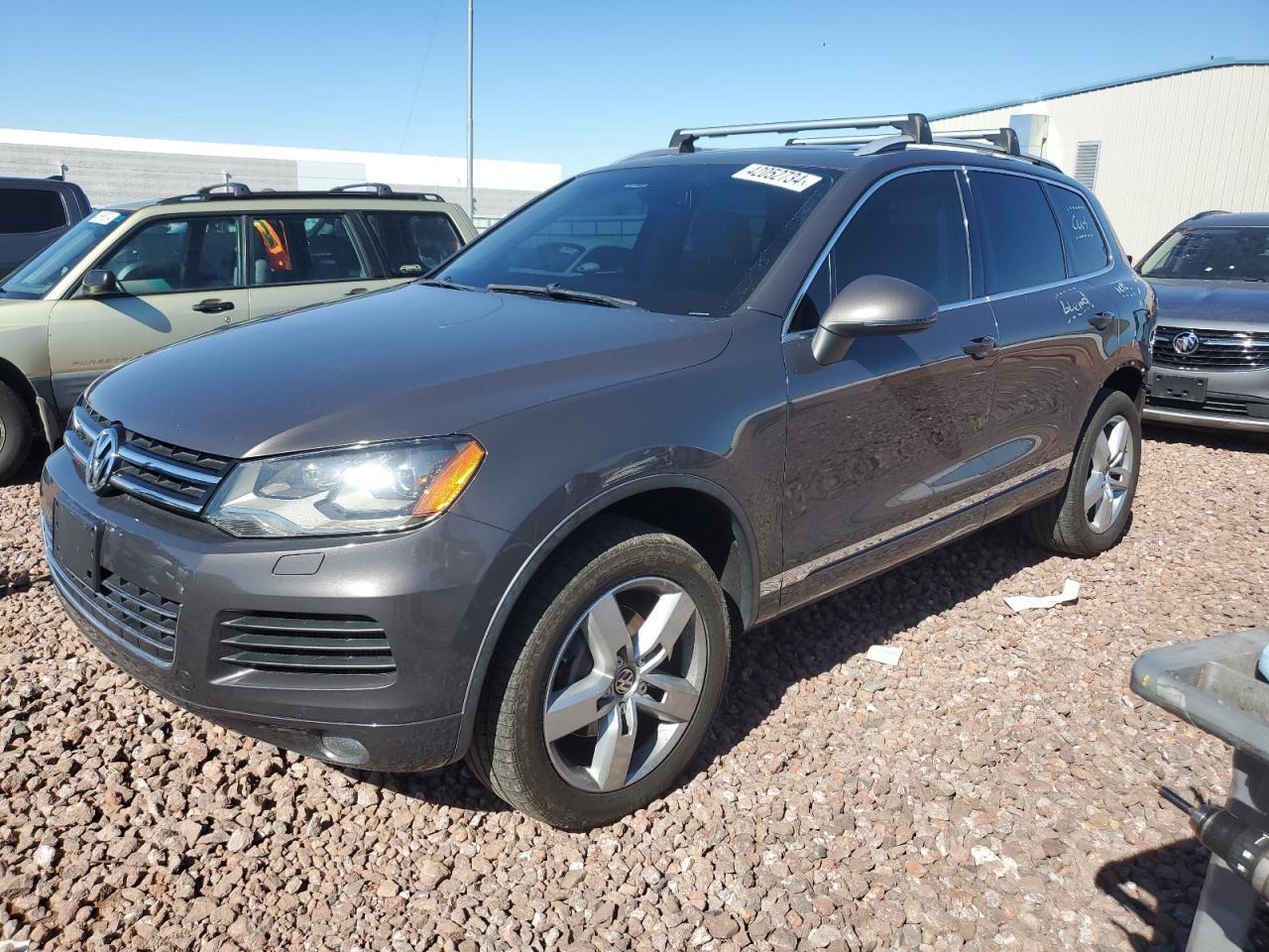 2011 VOLKSWAGEN TOUAREG V6 car image