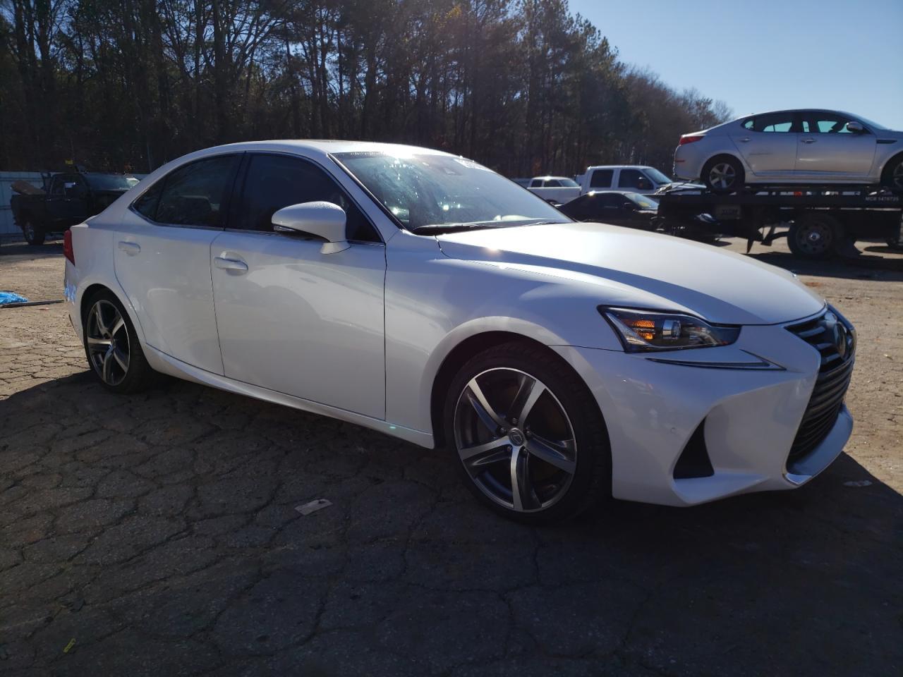 2019 LEXUS IS 300 - Фото 4