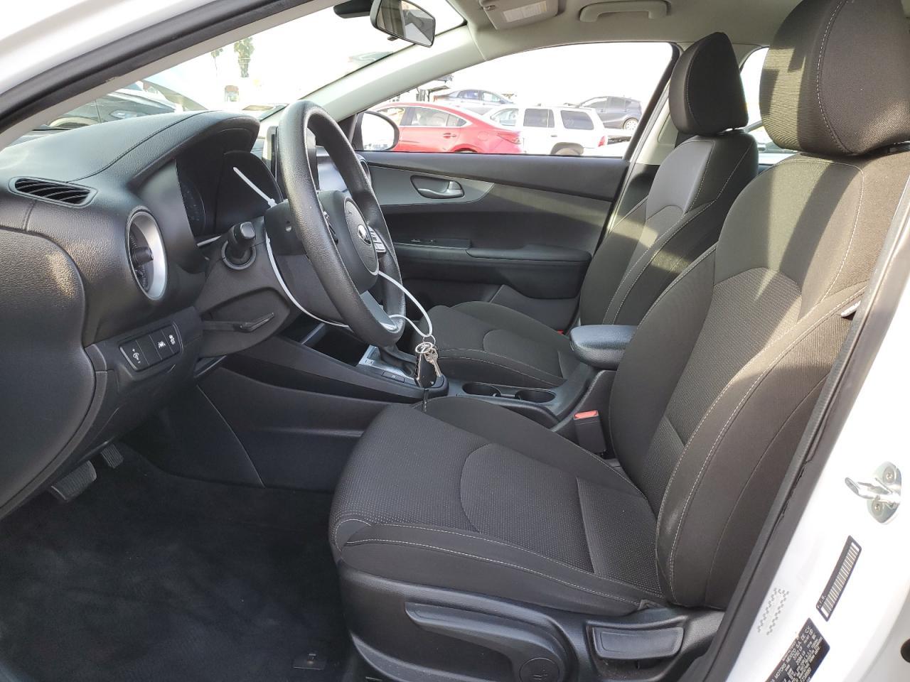 2020 KIA FORTE FE - Фото 7
