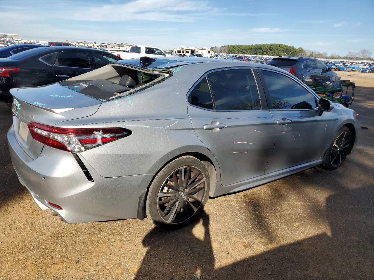 2019 TOYOTA CAMRY XSE - Image 3