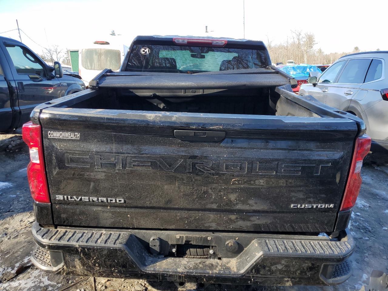 2021 CHEVROLET SILVERADO - Фото 6