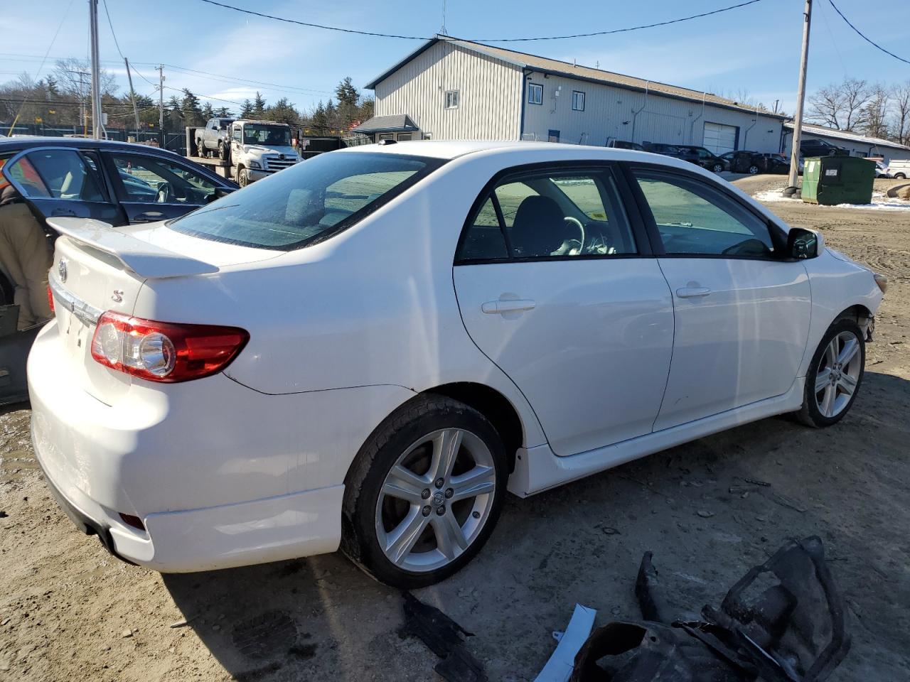 2013 TOYOTA COROLLA BA - Image 3