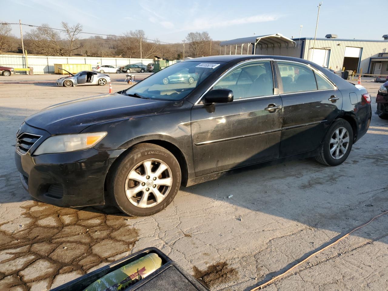 2011 TOYOTA CAMRY BASE car image