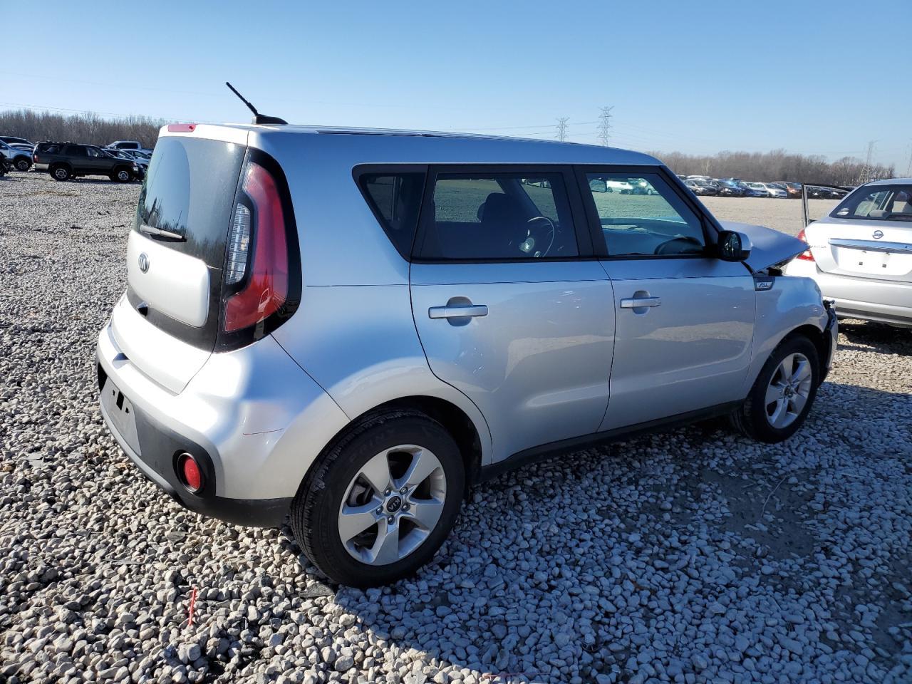 2019 KIA SOUL - Фото 3