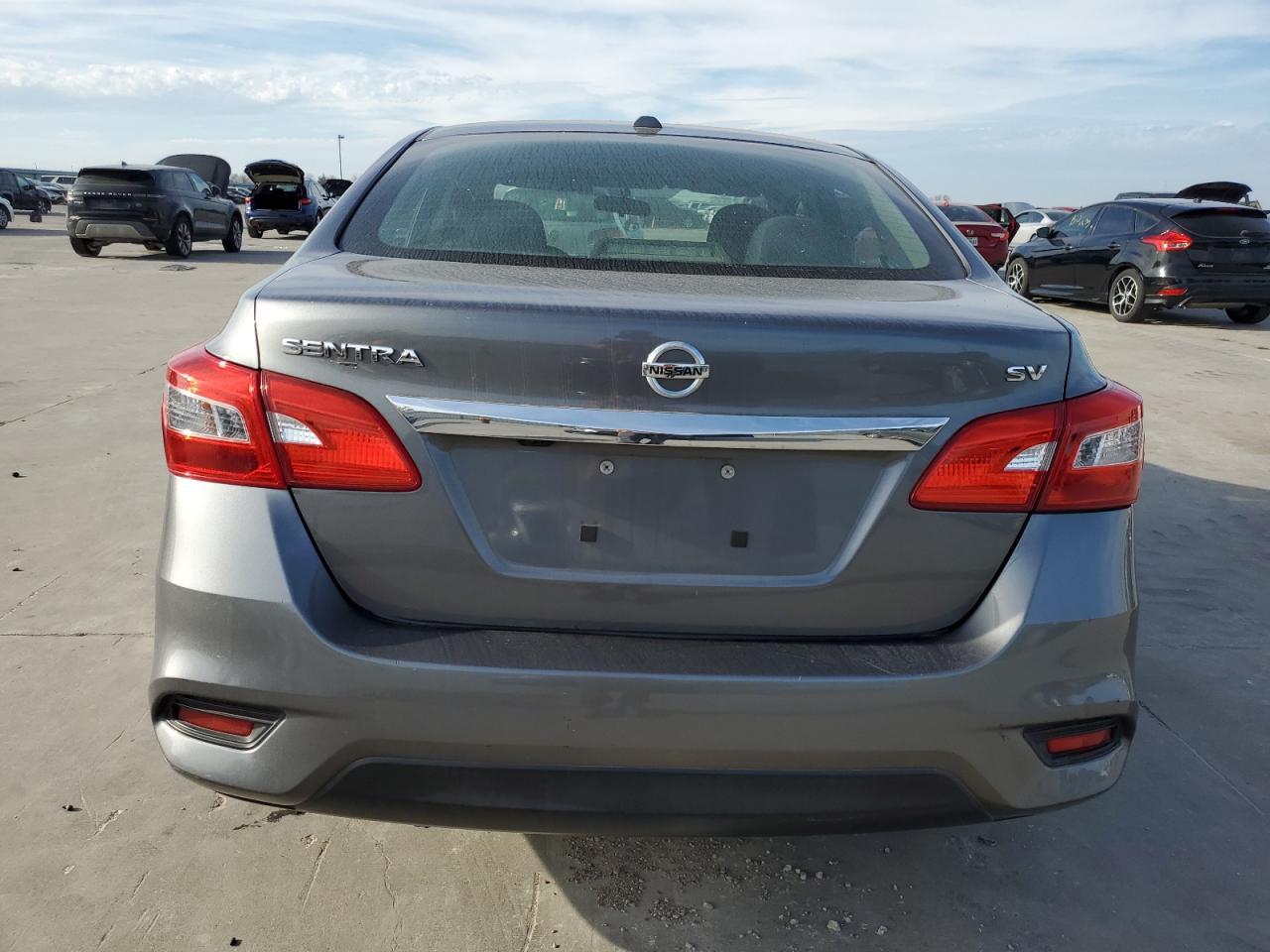 2018 NISSAN SENTRA S - Фото 6