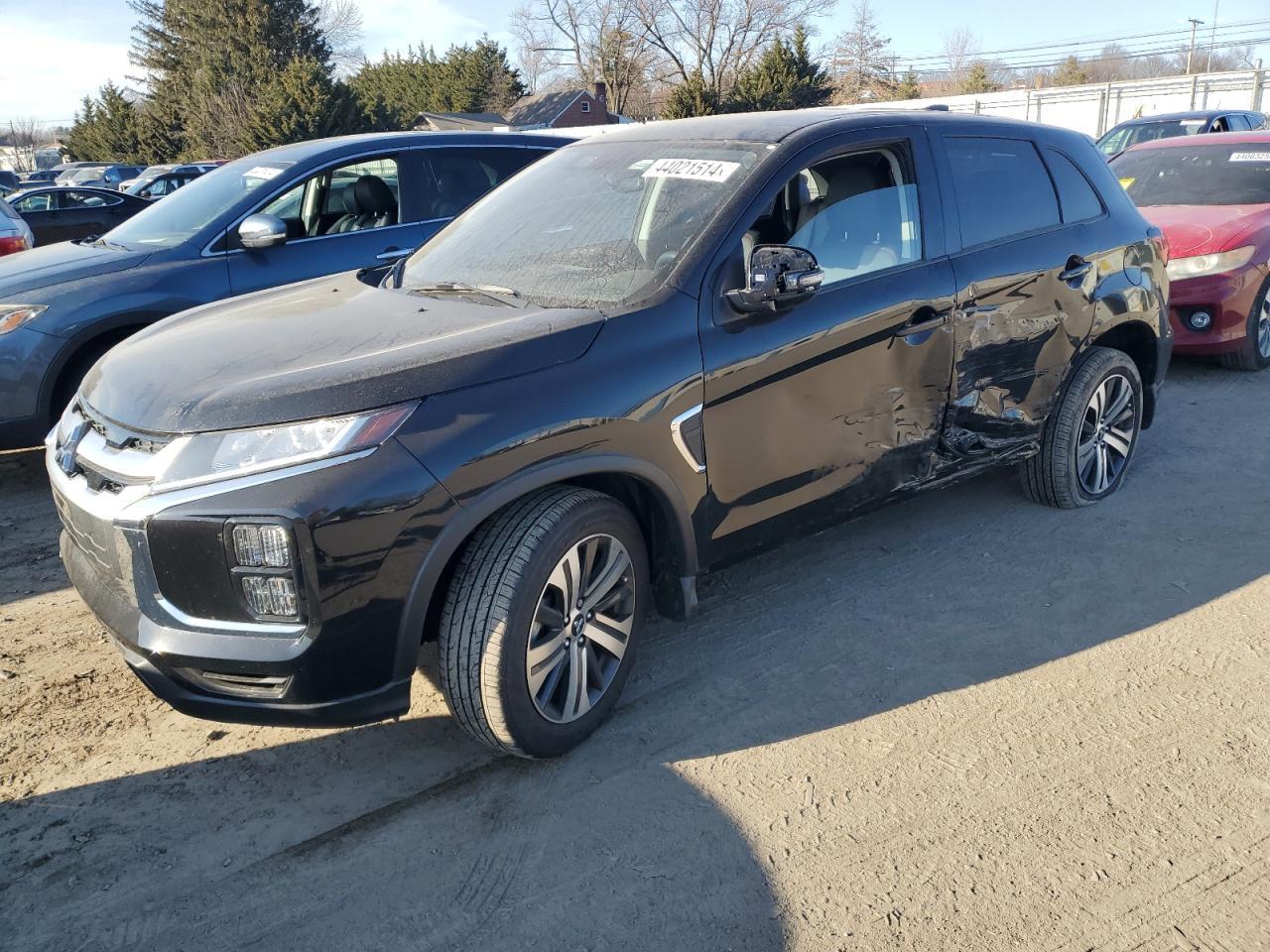 2022 MITSUBISHI OUTLANDER car image