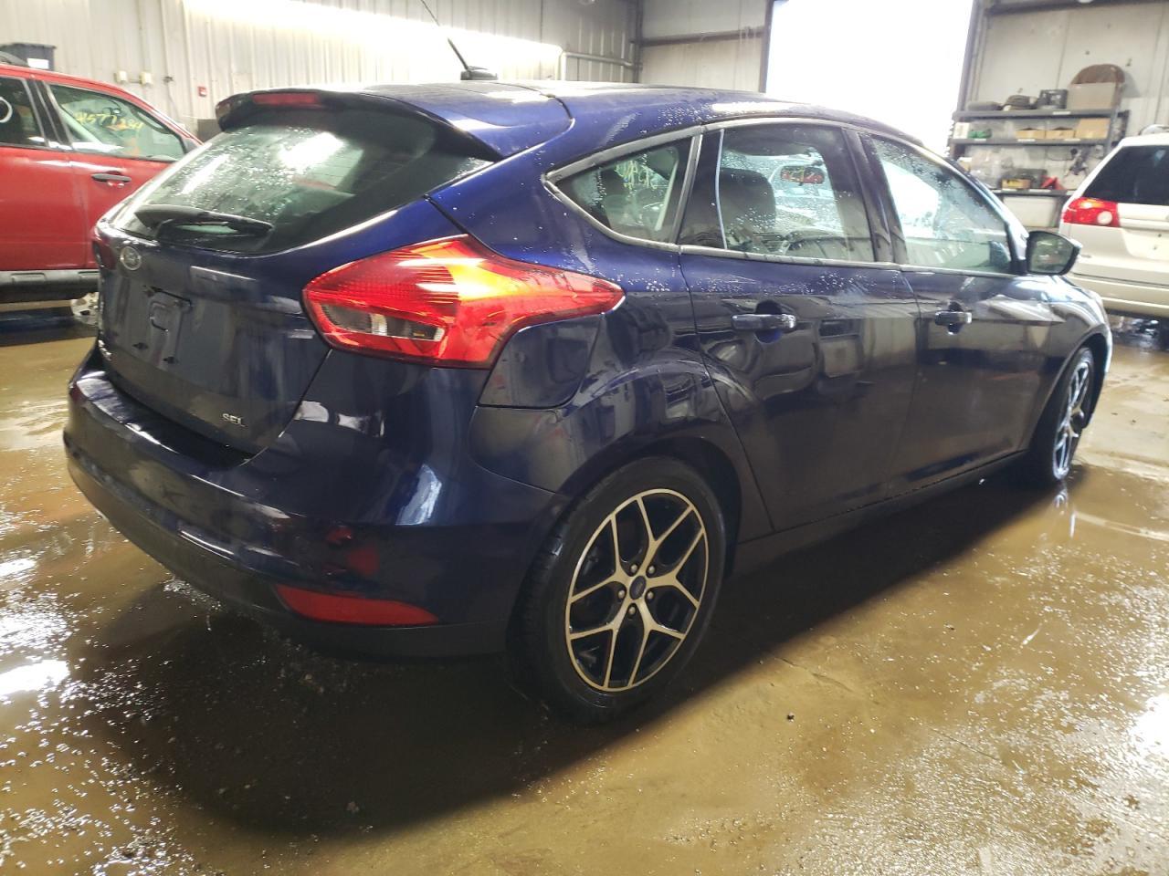 2017 FORD FOCUS SEL - Image 3