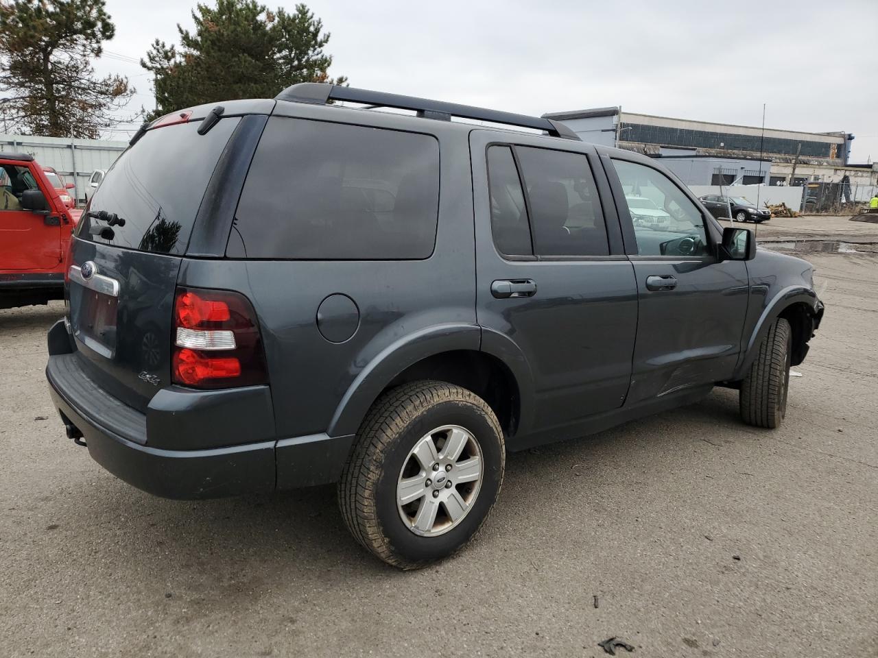2010 FORD EXPLORER X - Image 3