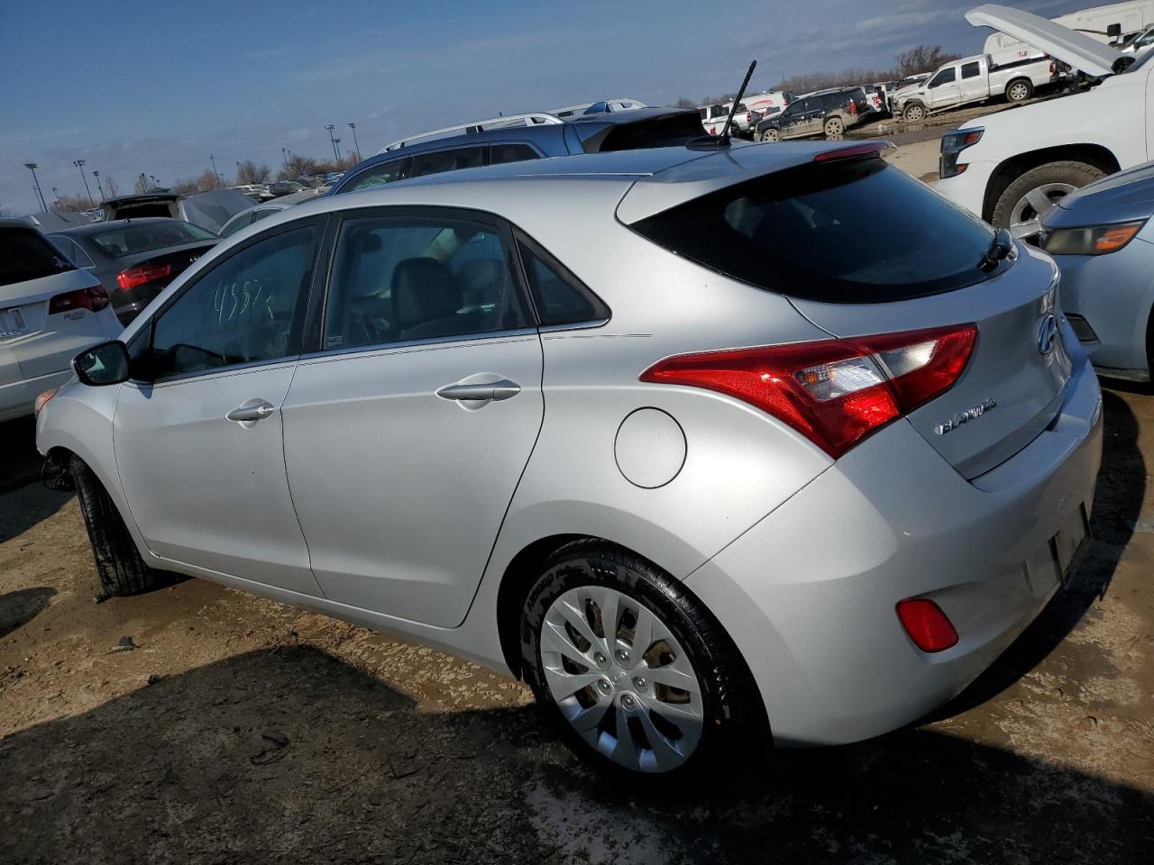 2016 HYUNDAI ELANTRA GT - Фото 2