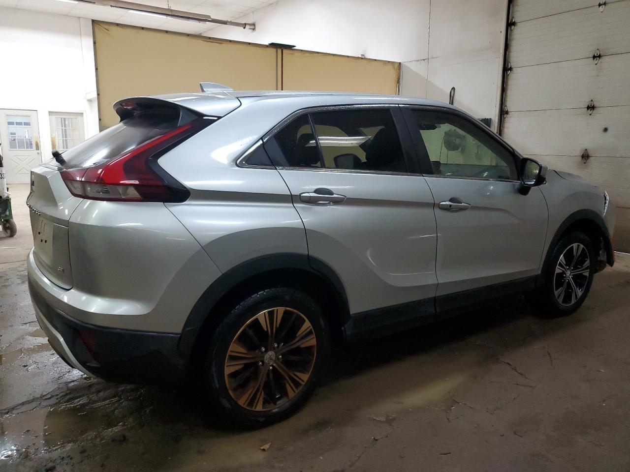 2022 MITSUBISHI ECLIPSE CR - Фото 3