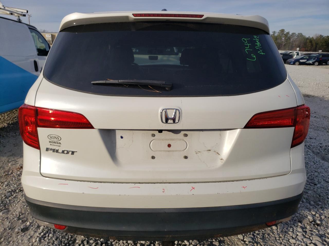 2017 HONDA PILOT EXL - Image 6