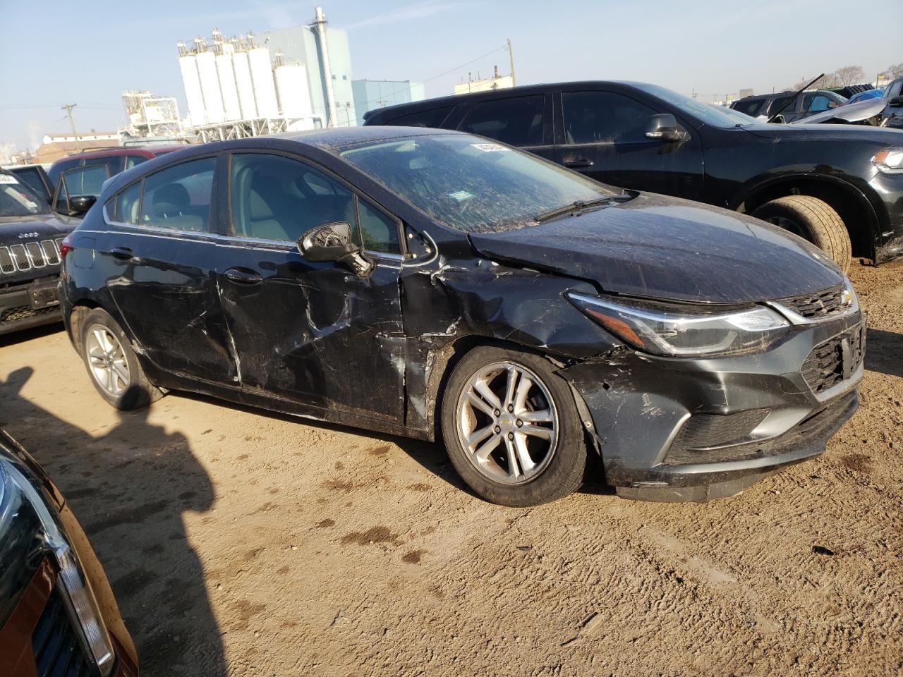 2017 CHEVROLET CRUZE LT - Image 4