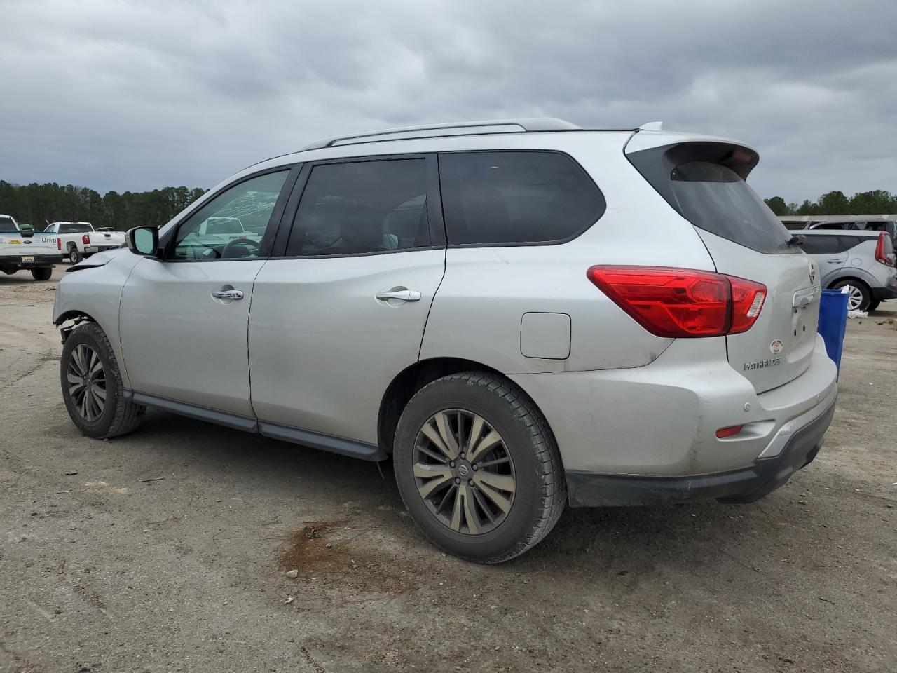 2019 NISSAN PATHFINDER - Фото 2