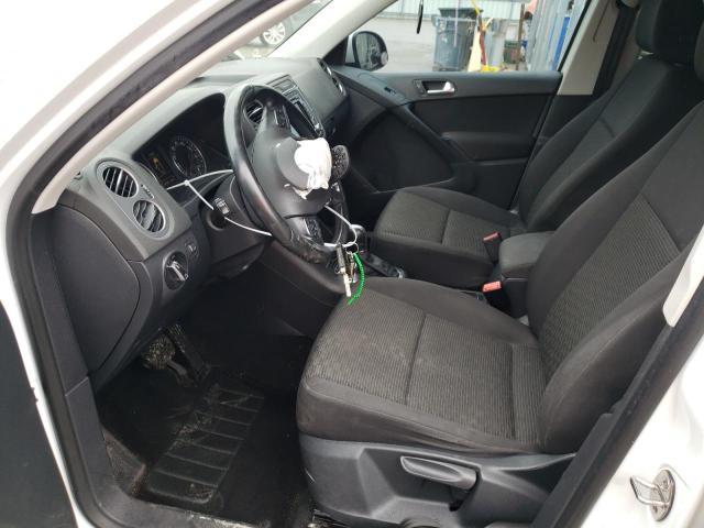 2015 Volkswagen Tiguan S - Фото 7