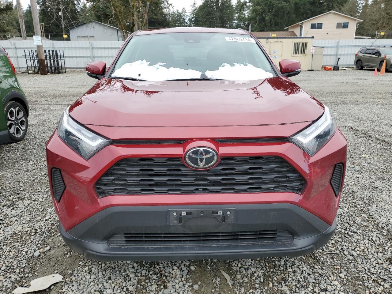2023 TOYOTA RAV4 LE - Фото 5