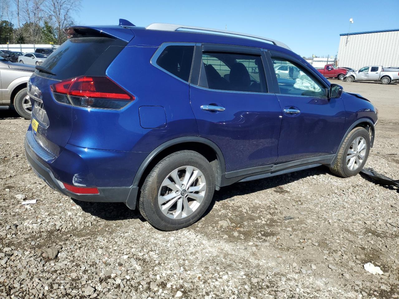 2018 NISSAN ROGUE S - Image 3