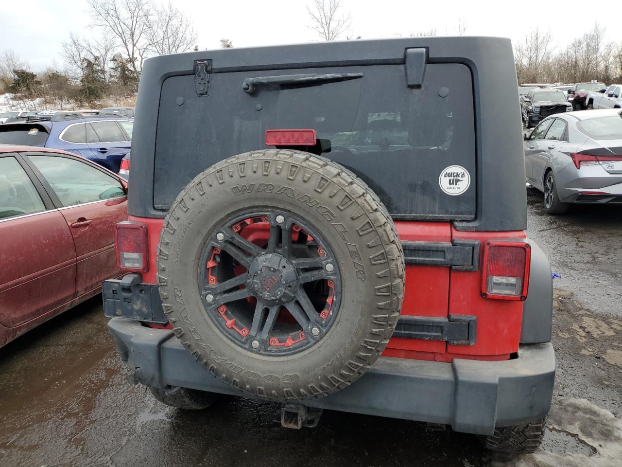 2012 JEEP WRANGLER U - Image 6