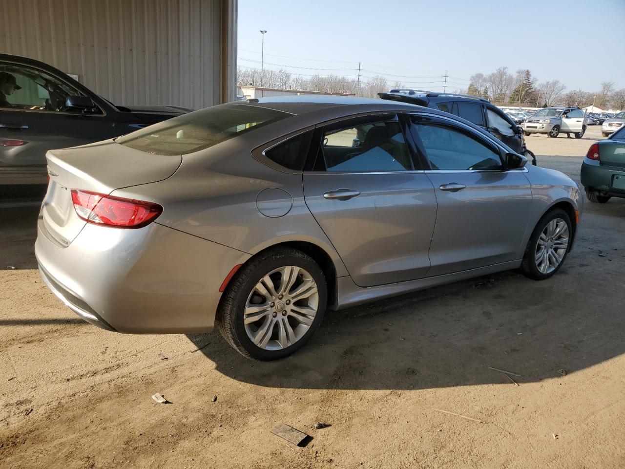 2015 CHRYSLER 200 LIMITE - Фото 3