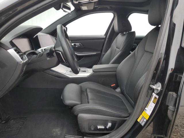 2022 BMW 330Xe - Фото 7