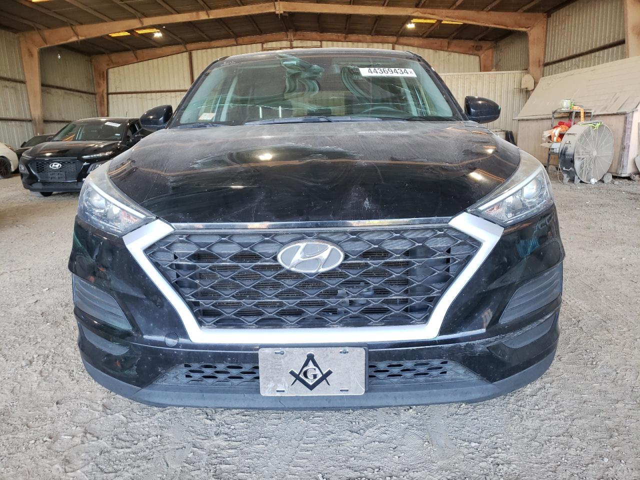 2019 HYUNDAI TUCSON SE - Фото 5