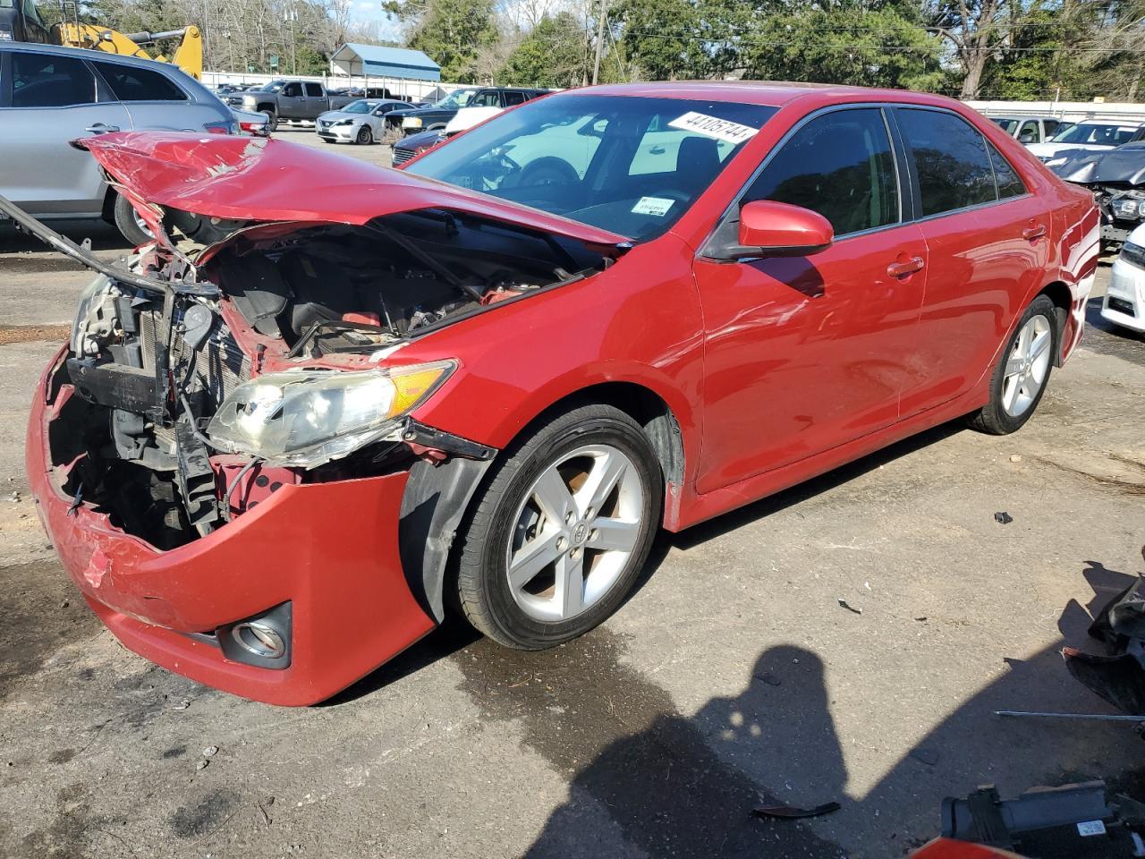 2013 TOYOTA CAMRY L