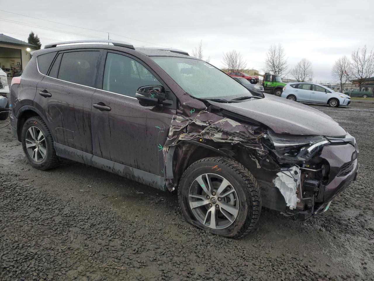 2016 TOYOTA RAV4 XLE - Image 4