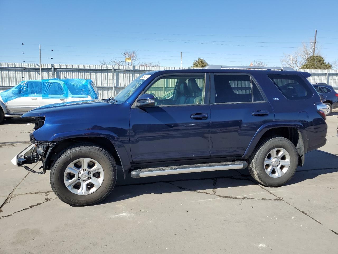 2018 TOYOTA 4RUNNER SR