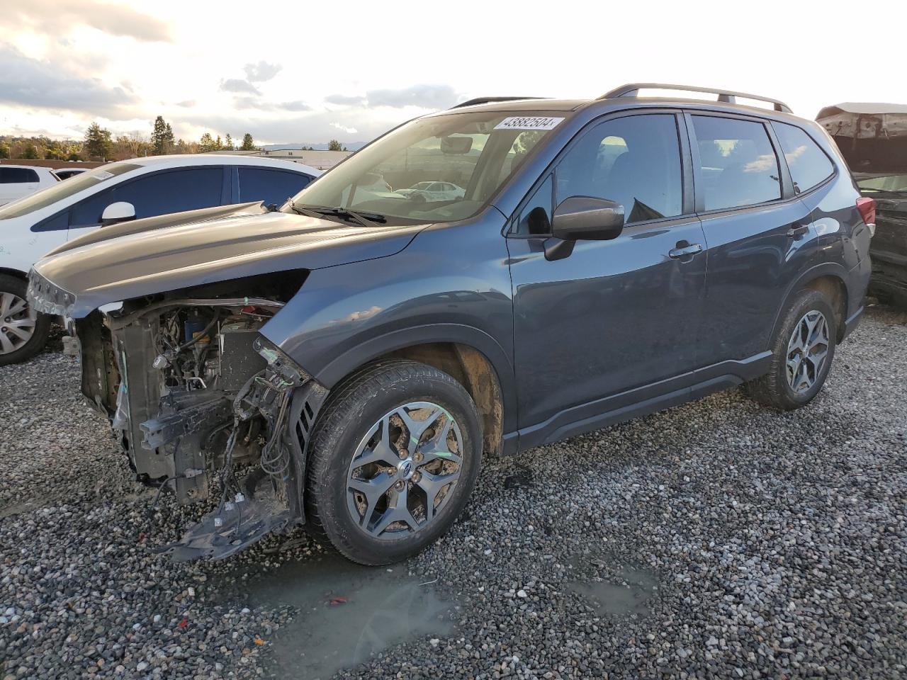 2021 SUBARU FORESTER P