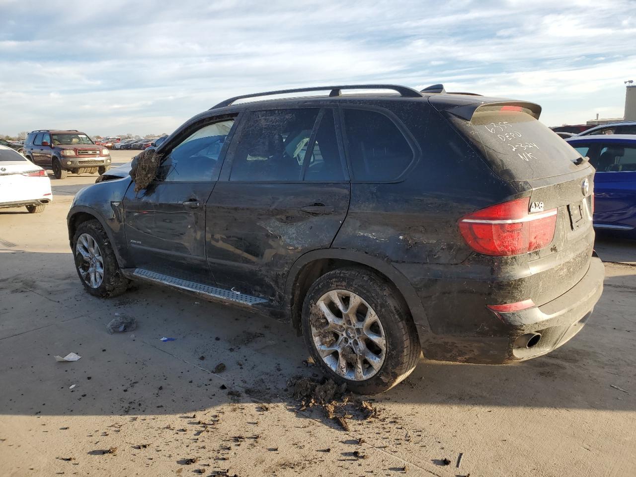 2013 BMW X5 XDRIVE3 - Image 2