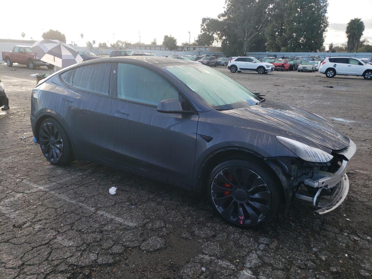 2023 TESLA MODEL Y - Image 4