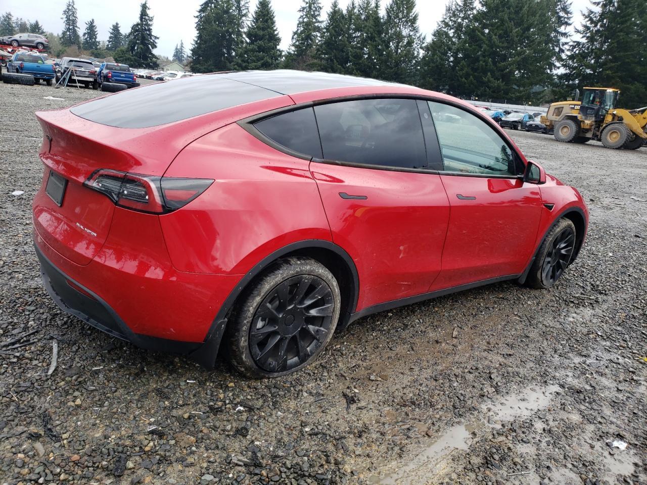 2023 TESLA MODEL Y - Фото 3