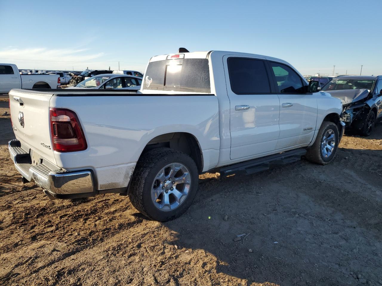 2019 RAM 1500 BIG H - Фото 3