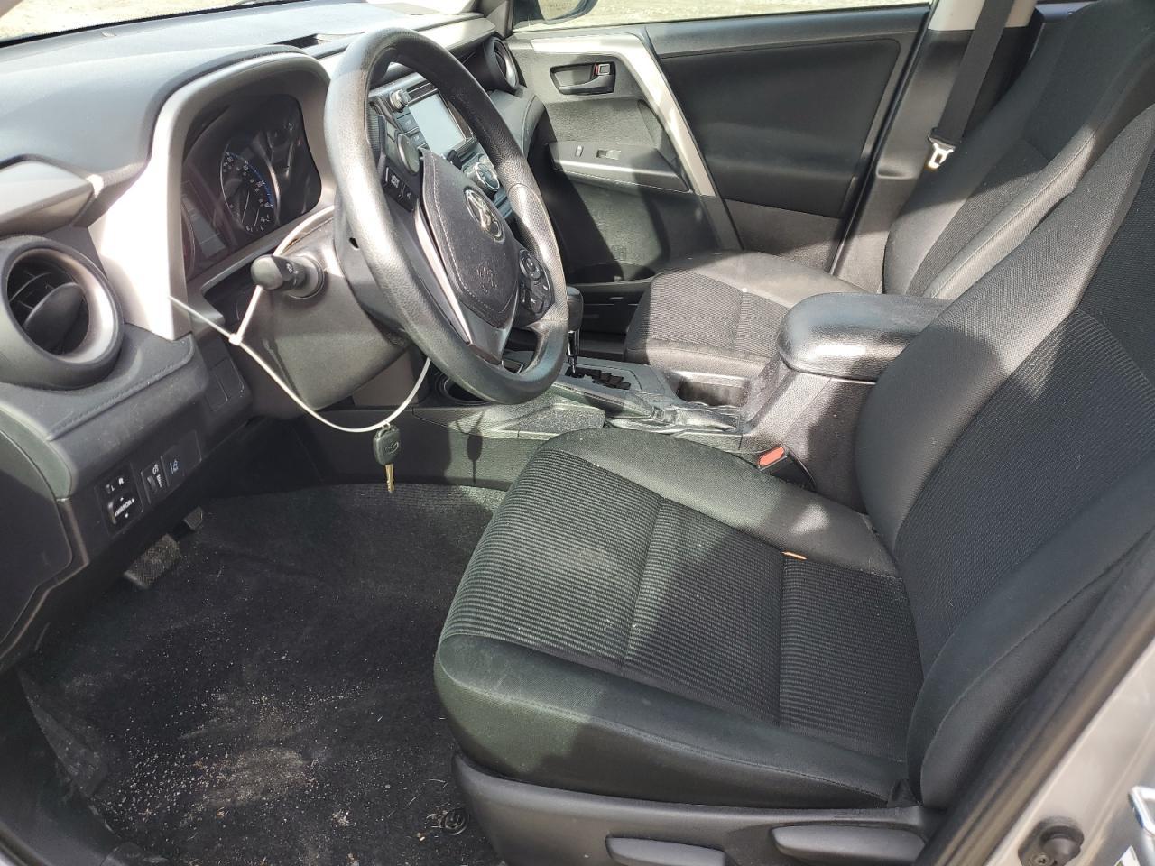 2018 TOYOTA RAV4 LE - Фото 7