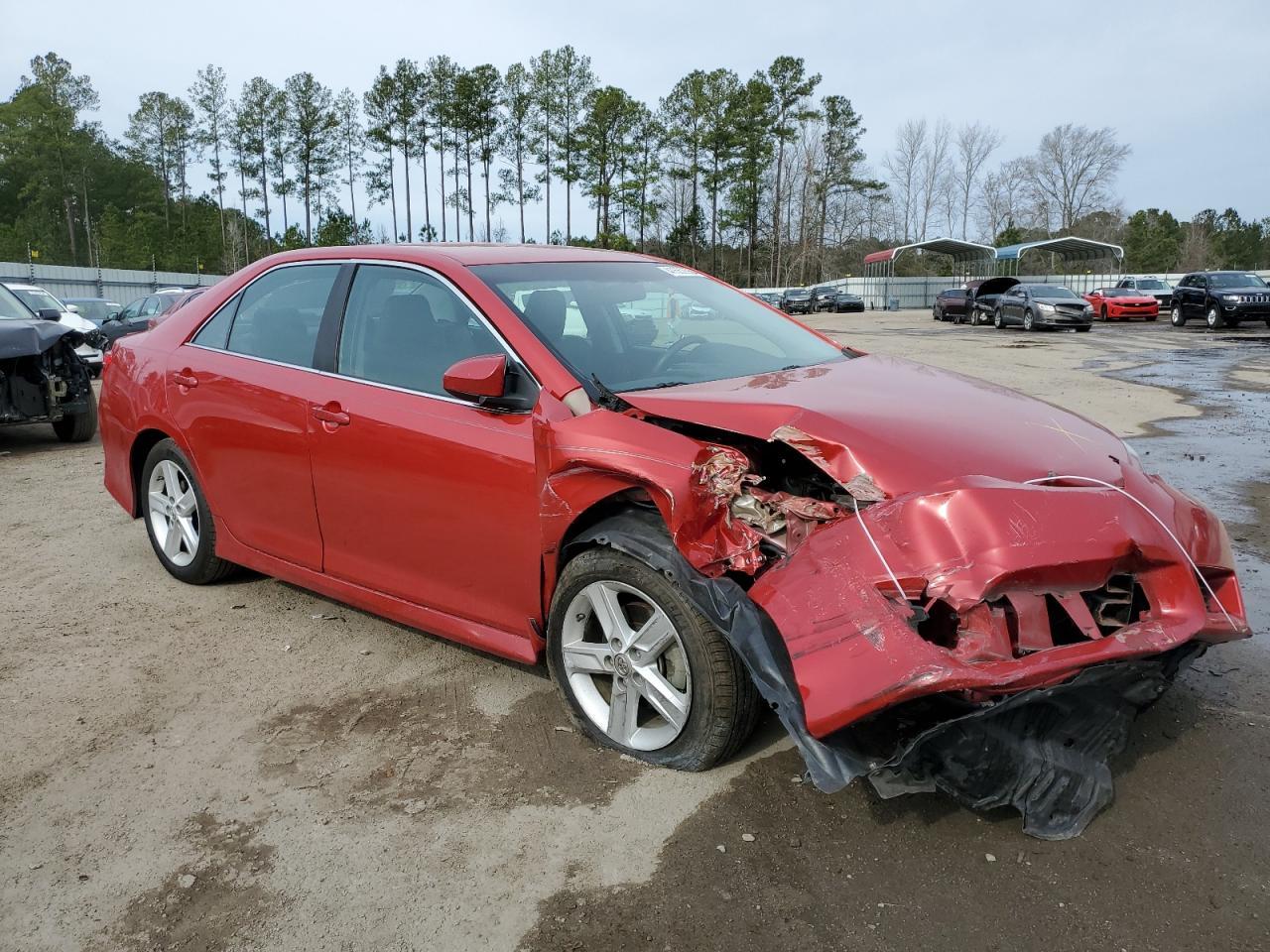 2013 TOYOTA CAMRY L - Фото 4