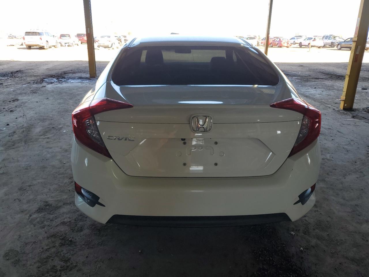 2017 HONDA CIVIC LX - Фото 6
