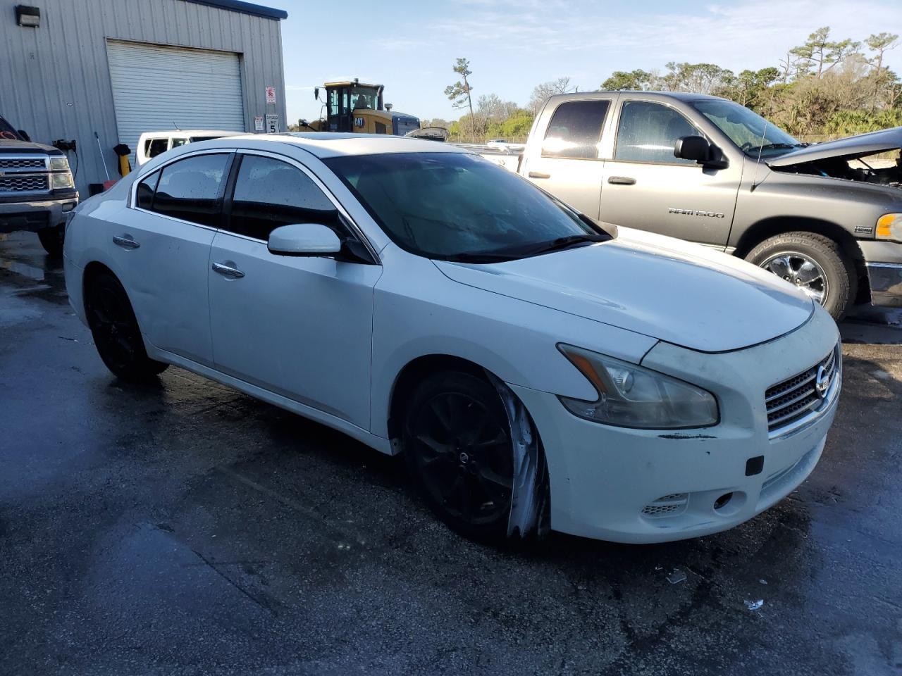 2014 NISSAN MAXIMA S - Фото 4