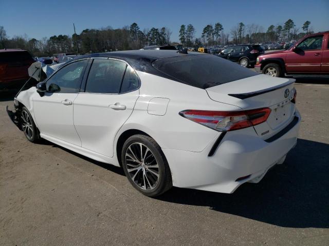 2020 Toyota Camry Se - Фото 2